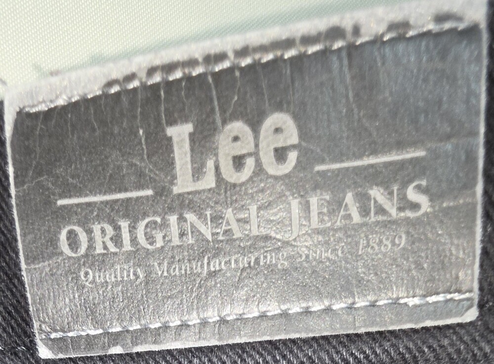 Lee Original Jeans Women Elastic Waist, High Rise, Relaxed Fit, Size 16 Sku 0247 - Picture 4 of 5